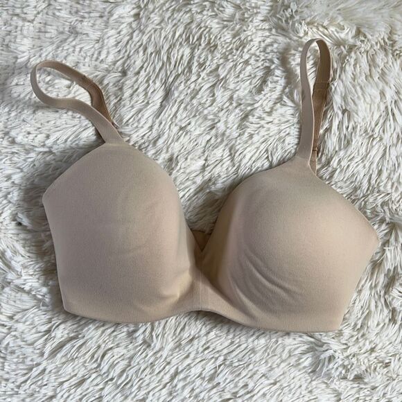 Wacoal How Perfect Contour Wireless Tshirt bra in Nude 852189 size 32DD - Picture 2 of 5